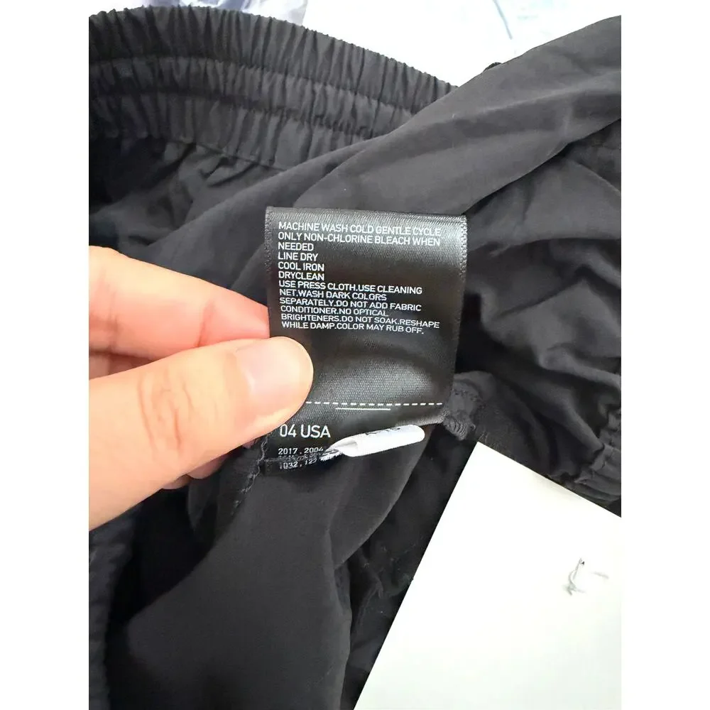 Uniqlo Nylon Culottes in Black